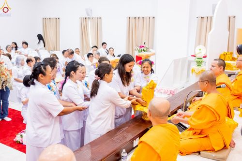 ภาพ No.234768:วันอาทิตย์ที่ 20 กรกฎาคม  พ.ศ.2568 พิธีทอดผ้าป่าภาคพื้นอเมริกา พิธีเจริญพระพุทธมนต์ ฉลองอาคารแก้วธรรมชัยรัตนอนันต์ วัดพระธรรมกายเทนเนสซี ประเทศสหรัฐอเมริกา