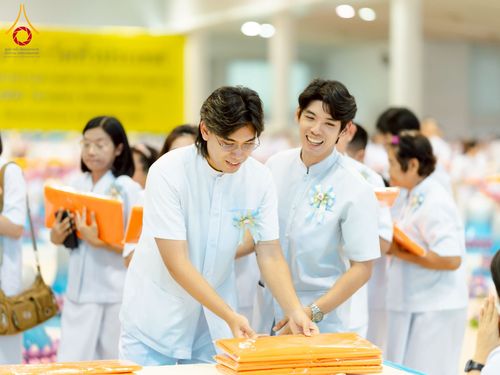 ภาพ No.215557:วันอาทิตย์ต้นเดือนที่ 6 เมษายน พ.ศ. 2568 ขบวนอัญเชิญผ้าป่าสมทบ มหาสังฆทาน 40,000 กว่าวัดทั่วประเทศ ณ สภาธรรมกายสากล วัดพระธรรมกาย