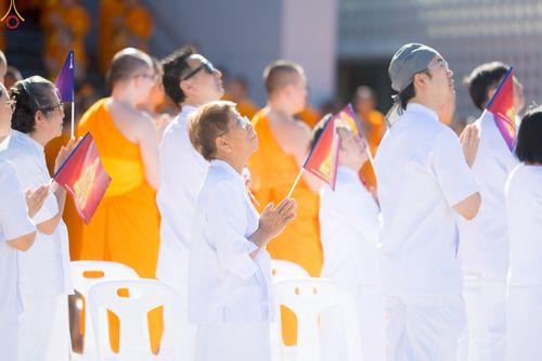 ภาพ No.248887:วันที่ 20 กันยายน พ.ศ. 2568 พิธีอัญเชิญรูปหล่อหลวงปู่วัดปากน้ำ ภาษีเจริญ จากวัดมงคลนิมิตร พระอารามหลวง เพื่อประดิษฐาน ณ วิหารพระมงคลเทพมุนี (สด จนฺทสโร)  ศูนย์ปฏิบัติธรรมภูเก็ต จ.ภูเก็ต