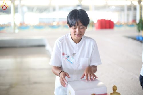 ภาพ No.61488:V.36 ทุ่มเทเพื่อพ่อ 80 ปี ภาพการเตรียมงานของหน่วยงานต่างๆ เพื่อพิธีฉลองอายุวัฒนมงคล 80 ปี หลวงพ่อธัมมชโย และรับถวายมหาสังฆทาน 10,000 กว่าวัดทั่วประเทศ ในวันคุ้มครองโลก จันทร์ที่ 22 เมษายน พ.ศ.2567