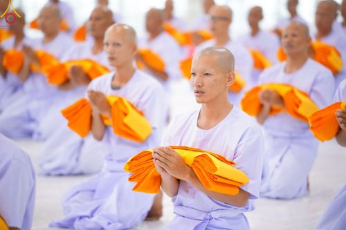 ภาพ No.180685:พิธีบรรพชาอุปสมบท โครงการอุปสมบทบูชาธรรมมหาปูชนียาจารย์ ประจำปีพุทธศักราช 2567 วันเสาร์ที่ 7 ธันวาคมพ.ศ. 2567 ณ วัดพระธรรมกาย จ.ปทุมธานี