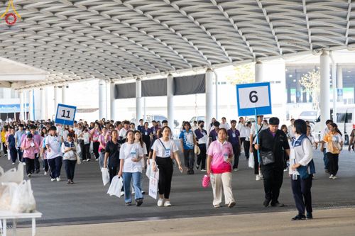 ภาพ No.59498:การอบรมอาสาสมัคร  เตรียมงานและจัดถวายภัตตาหาร แด่พระสังฆาธิการ 10,000 กว่าวัดทั่วประเทศ ในวันที่ 21-22 เมษายน พ.ศ.2567 เพื่องานวันคุ้มครองโลก จัดโดย ชมรมพุทธศาสตร์สากลฯ