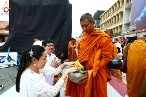 ภาพ No.210423:วันอาทิตย์ที่ 9 มีนาคม พ.ศ. 2568 พ่อเมืองโคราชจัดตักบาตรพระหมื่น ทำบุญเมือง 557 ปี