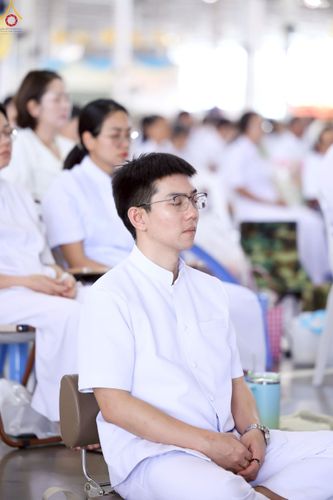 ภาพ No.243625:วันอาทิตย์ที่ 7 กันยายน พ.ศ. 2568 พิธีบูชาครูผู้ค้นพบวิชชาธรรมกาย , พิธีบูชาข้าวพระ ณ สภาธรรมกายสากล วัดพระธรรมกาย