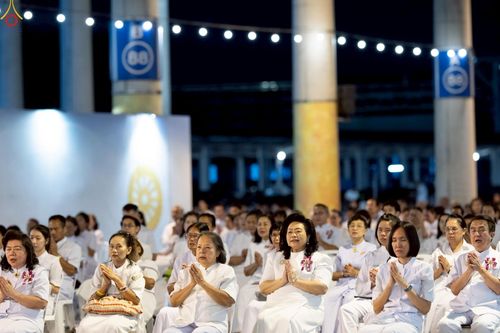 ภาพ No.241204:วันพุธที่ 27 สิงหาคม พ.ศ. 2568 พิธีฉลองชัยสวดมนต์ บทธัมมจักกัปปวัตตนสูตร ครบ 7,650,575,757 จบ ในวันธรรมชัย วัดพระธรรมกาย
