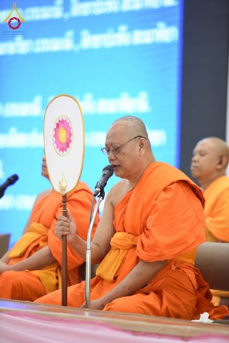 ภาพ No.278117:วันเสาร์ที่ 6 ธันวาคม พ.ศ. 2568 พิธีเวียนประทักษิณ ขอขมามอบผ้าไตร บรรพชาอุปสมบทหมู่ธรรมทายาท จำนวน 53 รูป โครงการอุปสมบทหมู่ รุ่นบูชาธรรมมหาปูชนียาจารย์ ประจำปี 2568 จังหวัดสระบุรี