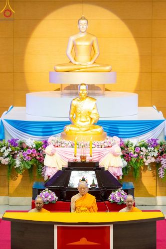 ภาพ No.154293:พิธีบูชาครูผู้ค้นพบวิชชาธรรมกาย ณ สภาธรรมกายสากล วัดพระธรรมกาย วันอังคารที่ 17 กันยายน พ.ศ. 2567