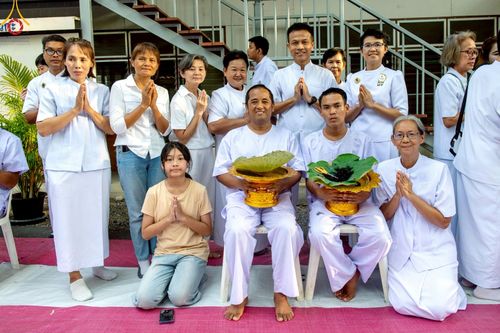 ภาพ No.216709:วันอาทิตย์ที่ 6 เมษายน พ.ศ. 2568 พิธีตัดปอยผม และปลงผมนาคธรรมทายาท โครงการบวชบูชาธรรม81ปี หลวงพ่อธัมมชโย โครงการ 1 และ 2 โครงการนานาชาติ AEC&WAB รุ่น CEO (ผู้บริหาร) รุ่นที่4 ณ หมู่บ้านบรรลุธรรม วัดพระธรรมกาย