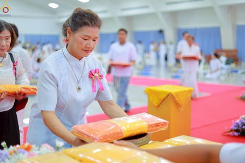 ภาพ No.233398:วันอาทิตย์ที่ 13 กรกฎาคม พ.ศ. 2568 พิธีทอดผ้าป่าสามัคคี "สร้างบ้านพักผู้ปฏิบัติธรรม" ณ ศูนย์ปฏิบัติธรรมจังหวัดระยอง(บ้านช่องลม)