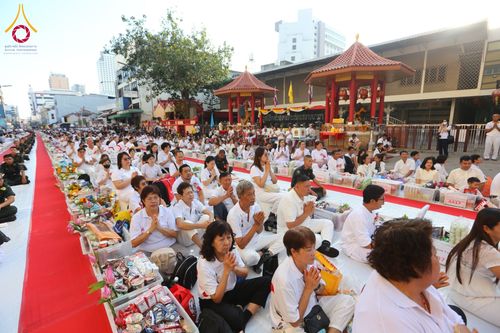 ภาพ No.147887:มหาสังฆทานครั้งยิ่งใหญ่ ตักบาตรพระ 10,000 รูป คณะสงฆ์ 4 ประเทศ 14 จังหวัดภาคใต้ วันอาทิตย์ที่ 11 สิงหาคม พ.ศ. 2567 ณ นิพัทธ์อุทิศ 3 ใจกลางนครหาดใหญ่ จ.สงขลา