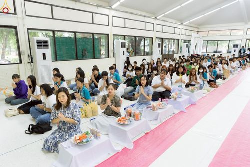 ภาพ No.243080:วันพฤหัสบดีที่ 4 กันยายน พ.ศ. 2568 เวลา 07.00-08.15 น. มหาวิทยาลัยเกษตรศาสตร์ กำแพงแสน ร่วมทำบุญตักบาตร Freshy KU85 พระสงฆ์ 85 รูป