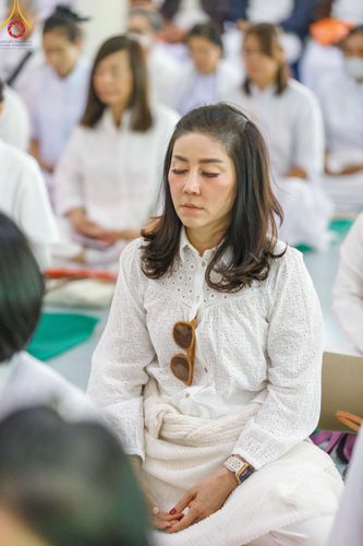 ภาพ No.189594:พิธีทอดผ้าป่าทำนุบำรุงศาสนสถาน ในโครงการธรรมยาตรา กตัญญูบูชา มหาปูชนียาจารย์ พระมงคลเทพมุนี(สด จนฺทสโร) พระผู้ปราบมาร อนุสรณ์สถาน 7 แห่ง ปีที่ 13 ณ วัดสองพี่น้อง ต.ต้นตาล อ.สองพี่น้อง จ.สุพรรณบุรี วันที่ 5 มกราคม พ.ศ. 2568