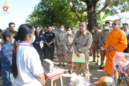 ภาพ No.201948:ผู้ว่าปทุมฯ มอบแนวทางการขับเคลื่อนพัฒนาจังหวัดฯ แก่หัวหน้าส่วนราชการ ผู้บริหารท้องถิ่น กำนัน ผู้ใหญ่บ้าน อ.คลองหลวง วันอังคารที่ 21 มกราคม พ.ศ. 2568
