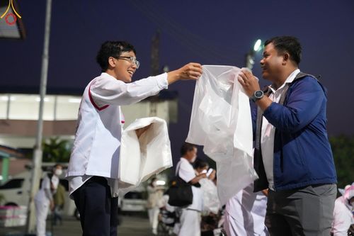 ภาพ No.117766:V.17 สำเร็จๆ การเตรียมงาน เก็บงาน การรับบุญของเจ้าหน้าที่หน่วยงานต่างๆ เพื่อโครงการธรรมยาตรา กตัญญูบูชามหาปูชนียาจารย์ พระมงคลเทพมุนี (สด จนฺทสโร) พระผู้ปราบมาร อนุสรณ์สถาน 7 แห่ง ปีที่ 12 ระหว่างวันที่ 2 - 31 มกราคม พ.ศ.2567