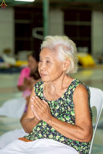 ภาพ No.235419:วันที่ 30-31 กรกฎาคม พ.ศ. 2568 วัดพระธรรมกาย มูลนิธิธรรมกาย ร่วมกับศูนย์ส่งเสริมศีลธรรมจังหวัดสุรินทร์ เปิดศูนย์พักพิงชั่วคราวเพื่อช่วยเหลือประชาชน ผู้อพยพจากเหตุปะทะกันตามแนวชายแดน ไทย-กัมพูชา ตั้งแต่วันที่ 24 กรกฎาคม พ.ศ.2568 เป็นต้นไป