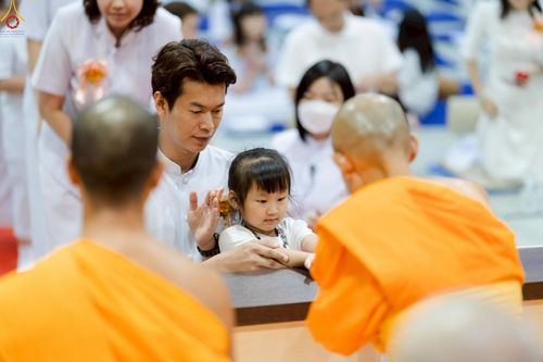 ภาพ No.228239:วันอาทิตย์ที่ 1 มิถุนายน พ.ศ.2568 พิธีถวายมหาสังฆทานพระ 100 รูป สโมสรซุปเปอร์คิดส์ ปีที่ 6 ณ ห้อง SPD 8 สภาธรรมกายสากล วัดพระธรรมกาย