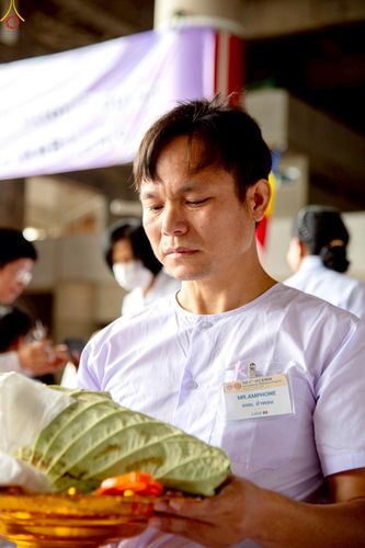 ภาพ No.230799:วันที่ 28 มิถุนายน พ.ศ. 2568 พิธีตัดปอยผมและปลงผม โครงการบวชพระนานาชาติ AEC & WAB รุ่นที่ 9 ณ วิหารคด 2 วัดพระธรรมกาย