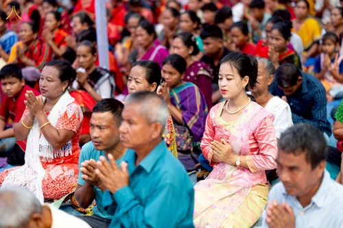 ภาพ No.257528:วันที่ 17 ตุลาคม พ.ศ. 2568 พิธีทอดกฐินสมทบวัดกัลยาณมิตรต่างประเทศ  บูชาธรรม 81 ปี หลวงพ่อธัมมชโย ณ ศูนย์ปฏิบัติธรรมไมตรีปูร์ เมืองคาร์การชารี ประเทศบังกลาเทศ 