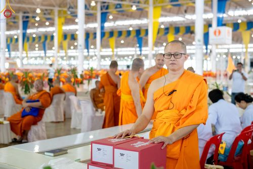 ภาพ No.148001:V.43 ภาพเตรียมงาน ปฎิบัติงาน ของเจ้าหน้าที่ อาสาสมัคร ทุกสถานะ เพื่อความสำเร็จ ในงานวันสมาธิโลก วันอาทิตย์ที่ 4 สิงหาคม พ.ศ.2567