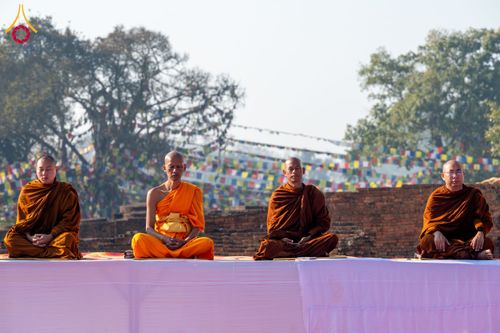 ภาพ No.130487:พิธีบรรพชาธรรมทายาท ในโครงการบรรพชา 1,250 รูป ณ แดนประสูติ สวนลุมพินี ประเทศเนปาล วันที่ 9 มีนาคม พ.ศ. 2567