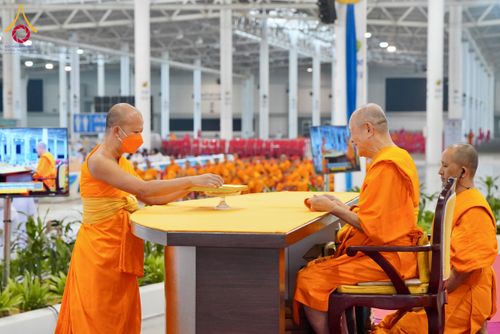 ภาพ No.127091:พิธีมอบใบประกาศเกียรติคุณองค์กรนานาชาติ และหน่วยงานที่ชักชวนคนร่วมโครงการนั่งสมาธิเพื่อสันติภาพโลกมากที่สุด วันอาทิตย์ที่ 1 มีนาคม พ.ศ. 2567 ณ สภาธรรมกายสากล วัดพระธรรมกาย