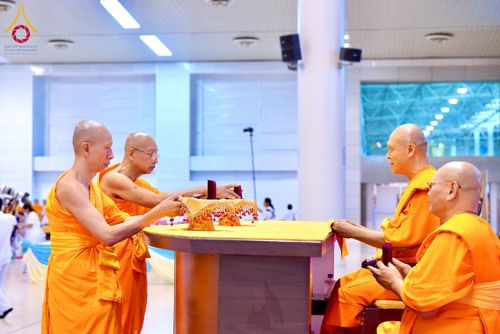 ภาพ No.259848:วันอาทิตย์ที่ 5 ตุลาคม พ.ศ. 2568 สัมมนาพิเศษ "จากกฐินวัดพระธรรมกาย สู่กฐินทั่วไทย 30,000 วัด" ณ สภาธรรมกายสากล วัดพระธรรมกาย