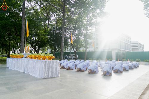 ภาพ No.141354:พิธีบรรพชาอุปสมบท โครงการอุปสมบทหมู่รุ่นผู้บริหาร รุ่นที่ 14 โครงการอุปสมบทหมู่ธรรมทายาท ระดับอุดมศึกษา รุ่นที่ 51 ภาคฤดูฝน ณ โบสถ์พระไตรปิฎก วัดพระธรรมกาย ในวันเสาร์ที่ 15 มิถุนายน พ.ศ. 2567