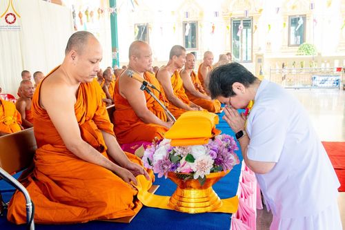 ภาพ No.199281:พิธีทอดผ้าป่าทำนุบำรุงศาสนสถาน ณ วัดลำพญา ตำบลลำพญา อำเภอบางเลน จังหวัดนครปฐม ในโครงการธรรมยาตรา กตัญญูบูชา มหาปูชนียาจารย์ พระมงคลเทพมุนี(สด จนฺทสโร) พระผู้ปราบมาร อนุสรณ์สถาน 7 แห่ง ปีที่ 13 วันที่ 21 มกราคม พ.ศ. 2568