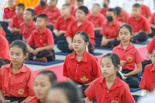 ภาพ No.192439:พิธีทอดผ้าป่าทำนุบำรุงศาสนสถาน ณ วัดศรีเมือง ต.ท่าทราย อ.เมืองสมุทรสาคร จ.สมุทรสาคร ในโครงการธรรมยาตรา กตัญญูบูชา มหาปูชนียาจารย์ พระมงคลเทพมุนี(สด จนฺทสโร) พระผู้ปราบมาร อนุสรณ์สถาน 7 แห่ง ปีที่ 13 วันที่ 9 มกราคม พ.ศ. 2568