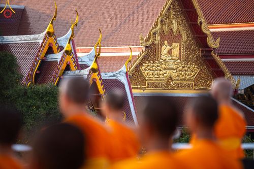 ภาพ No.201592:พิธีจุดประทีปถวายเป็นพุทธบูชา และบูชาธรรมมหาปูชนียาจารย์ ณ อาคารธรรมยาตรา กตัญญูบูชามหาปูชนียาจารย์ ตรงข้ามวัดปากน้ำภาษีเจริญ จ.กรุงเทพมหานคร ในโครงการธรรมยาตรา กตัญญูบูชา มหาปูชนียาจารย์ พระมงคลเทพมุนี(สด จนฺทสโร) พระผู้ปราบมาร อนุสรณ์สถาน 7 แห่ง