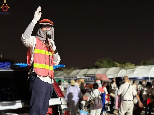 ภาพ No.116973:V.16 เป็นทีม การเตรียมงาน เก็บงาน การรับบุญของเจ้าหน้าที่หน่วยงานต่างๆ เพื่อโครงการธรรมยาตรา กตัญญูบูชามหาปูชนียาจารย์ พระมงคลเทพมุนี (สด จนฺทสโร) พระผู้ปราบมาร อนุสรณ์สถาน 7 แห่ง ปีที่ 12 ระหว่างวันที่ 2 - 31 มกราคม พ.ศ. 2567