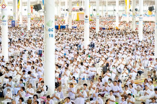 ภาพ No.236082:วันที่ 3 สิงหาคม พ.ศ. 2568 พิธีบูชาข้าวพระ ณ สภาธรรมกายสากล วัดพระธรรมกาย