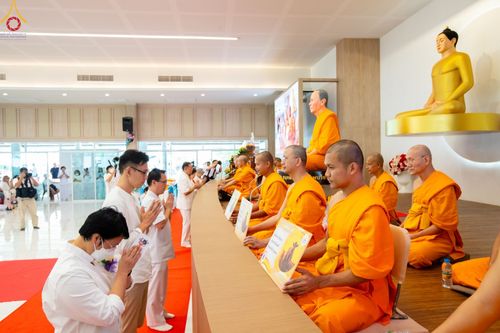 ภาพ No.86575:พิธีบุพเปตพลีนานาชาติ ปีที่ 10  วันเสาร์ที่ 19 สิงหาคม 2566  ณ ศูนย์ปฏิบัติธรรมภาคใต้ อ.บางกล่ำ จ.สงขลา