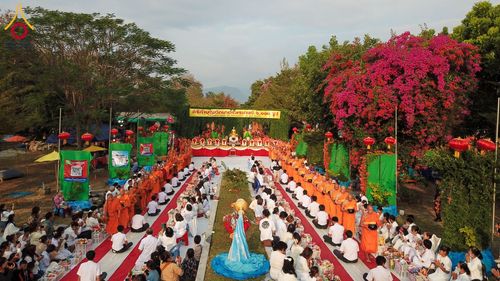 ภาพ No.206783:พิธีตักบาตรพระ 1,000 รูป ปืที่ 7 วันอาทิตย์ที่ 9 กุมภาพันธ์ พ.ศ. 2568 ณ วัดห้วยตองสัก อำเภอจอมทอง จังหวัดเชียงใหม่