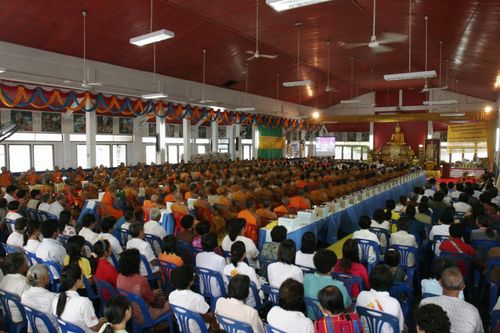 ภาพ No.3083:พิธีถวายสังฆทานแด่คณะสงฆ์ 266 วัด ใน 4 จังหวัดภาคใต้ ครั้งที่ 12