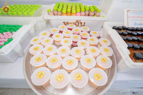 ภาพ No.301883:วันที่ 24 มกราคม พ.ศ. 2569 พิธีถวายภัตตาหารเป็นสังฆทาน แด่พระธรรมยาตรา ณ อนุสรณ์สถานบางปลา วัดบางปลา อำเภอบางเลน จังหวัดนครปฐม ในโครงการธรรมยาตรา กตัญญูบูชา มหาปูชนียาจารย์ พระมงคลเทพมุนี(สด จนฺทสโร) พระผู้ปราบมาร อนุสรณ์สถาน 7 แห่ง ปีที่ 14