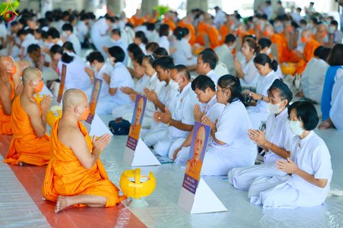 ภาพ No.87861:พิธีบรรพชาอุปสมบท ในโครงการอุปสมบทหมู่บูชาธรรม วันครูผู้ค้นพบวิชชาธรรมกาย ณ วัดพระธรรมกาย ในวันเสาร์ที่ 16 กันยายน พ.ศ.2566