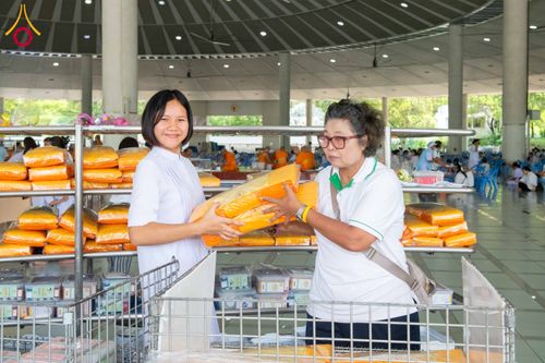 ภาพ No.322523:วันที่ 16 เมษายน พ.ศ.2569 พิธีบุพเปตพลี ครั้งที่ 181 ร่วมอุทิศบุญแด่หมู่ญาติที่ล่วงลับไปแล้ว และสืบทอดอายุพระพุทธศาสนา