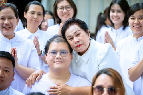 ภาพ No.319773:วันอาทิตย์ที่ 5 เมษายน พ.ศ.2569 พิธีตัดปอยผม และปลงผมนาคธรรมทายาท โครงการบรรพชาและอุปสมบทหมู่ รุ่นบูชาธรรม 82 ปี หลวงพ่อธัมมชโย