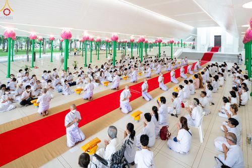 พิธีบรรพชาอุปสมบทหมู่ธรรมทายาทนานาชาติ (ภาคภาษาจีน) รุ่นที่ 18 ณ โบสถ์พระไตรปิฎก วัดพระธรรมกาย จ.ปทุมธานี วันเสาร์ที่ 15 กรกฎาคม 2566