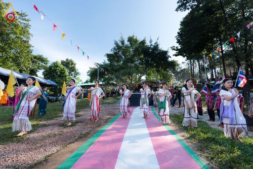 ภาพ No.175594:พิธีทอดกฐิน วัดพระธรรมจาริกบ้านต่อปล้าคี ตำบลแม่สอง อำเภอท่าสองยาง จังหวัดตาก ในโครงการกฐินสามัคคีทั่วไทย 30,000 วัด บูชาธรรม 80 ปี หลวงพ่อธัมมชโย โดยคณะศิษยานุศิษย์วัดพระธรรมกาย วันที่ 15 พฤศจิกายน พ.ศ. 2567