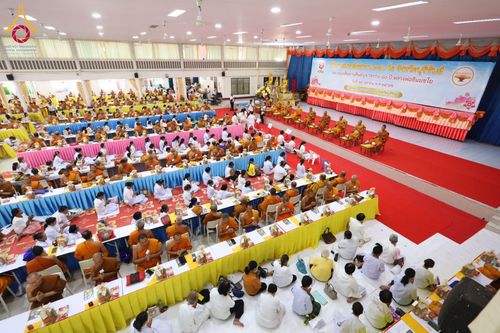 ภาพ No.178802:พิธีถวายมหาสังฆทาน 340 วัด จังหวัดบุรีรัมย์ ณ วัดกลางพระอารามหลวง จังหวัดบุรีรัมย์ โดยคณะศิษยานุศิษย์บูชาธรรม 80 ปี หลวงพ่อธัมมชโย วันที่ 15 ตุลาคม พ.ศ. 2567