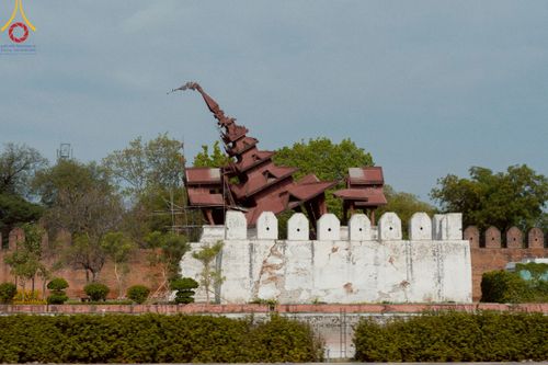 ภาพ No.220274:วันที่ 17 เมษายน พ.ศ. 2568 ผู้แทนวัดพระธรรมกาย ลงพื้นที่เยียวยา ซับน้ำตาเหยื่อแผ่นดินไหวมัณฑะเลย์