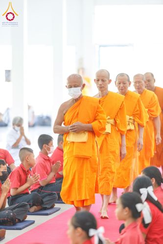 ภาพ No.192387:พิธีทอดผ้าป่าทำนุบำรุงศาสนสถาน ณ วัดศรีเมือง ต.ท่าทราย อ.เมืองสมุทรสาคร จ.สมุทรสาคร ในโครงการธรรมยาตรา กตัญญูบูชา มหาปูชนียาจารย์ พระมงคลเทพมุนี(สด จนฺทสโร) พระผู้ปราบมาร อนุสรณ์สถาน 7 แห่ง ปีที่ 13 วันที่ 9 มกราคม พ.ศ. 2568