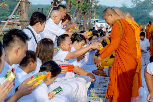 ภาพ No.241383:วันเสาร์ที่ 23 สิงหาคม พ.ศ. 2568 พิธีบุพเปตพลีนานาชาติ ปีที่ 12 ณ ศูนย์ปฏิบัติธรรมภาคใต้ อ.บางกล่ำ จ.สงขลา