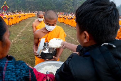 ภาพ No.130942:Photo Story ปฐมบรรพชาชาวพุทธมาร์มา Episode 4/5 วันที่ 13 กุมภาพันธ์พ.ศ. 2567 ณ วัดธัมจักร อรัญกุฏิ บังกลาเทศ