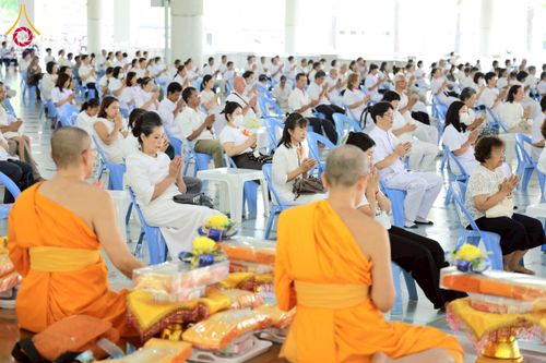 ภาพ No.214715:วันเสาร์ที่ 5 เมษายน พ.ศ. 2568 พิธีถวายภัตตาหารเมนูสวรรค์ "เพื่อการบรรลุธรรม" ณ หอฉันคุณยายอาจารย์ฯ วัดพระธรรมกาย