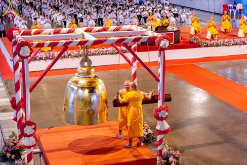 ภาพ No.217373:วันเสาร์ที่ 12 เมษายน พ.ศ. 2568 พิธีฉลองชัยชิตังเม สวดธัมมจักกัปวัตนสูตร ครบ 7,277,818,181 จบ ณ วัดพระธรรมกาย จังหวัดปทุมธานี