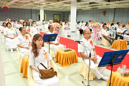 ภาพ No.229030:วันอาทิตย์ที่ 15 มิถุนายน พ.ศ. 2568 พิธีทอดผ้าป่าทุนพัฒนาพระมหาเปรียญ และทุนเผยแผ่พระพุทธศาสนาไปทั่วโลก ณ ห้องสัมมนา SPD สภาธรรมกายสากล วัดพระธรรมกาย