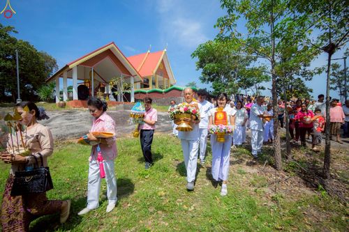 ภาพ No.262102:วันที่ 21 ตุลาคม พ.ศ. 2568 พิธีทอดกฐินสามัคคีทั่วไทย 30,000 วัด โดยคณะศิษยานุศิษย์ บูชาธรรม 81 ปี หลวงพ่อธัมมชโย ณ วัดเขากำแพง อ.เทพสถิต จ.ชัยภูมิ